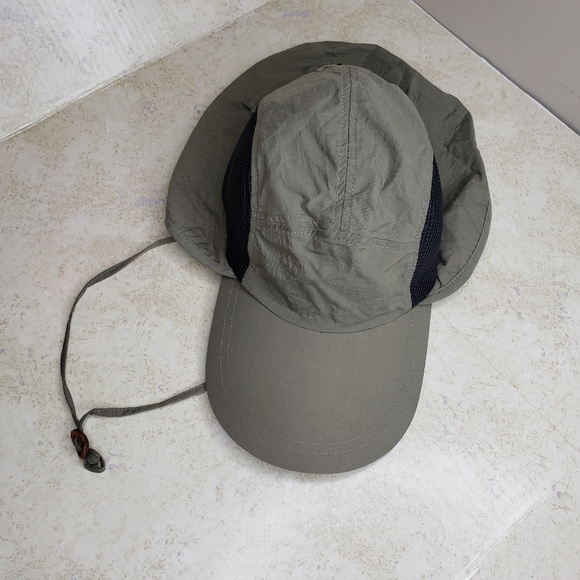 columbia pfg fishing hat